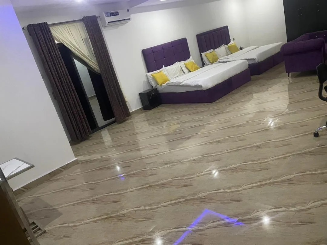 Hotel preview 1