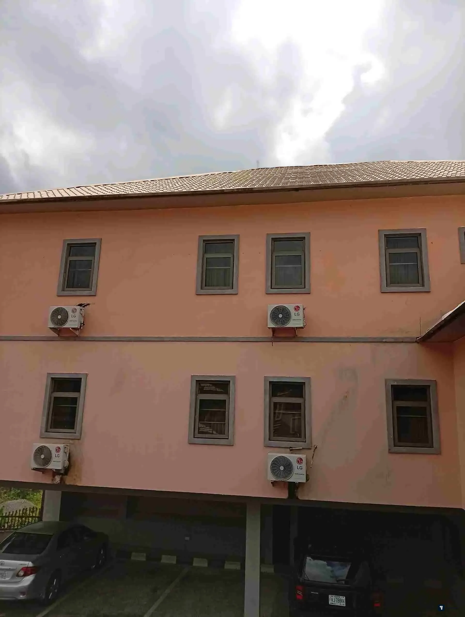 Nesville Hotel