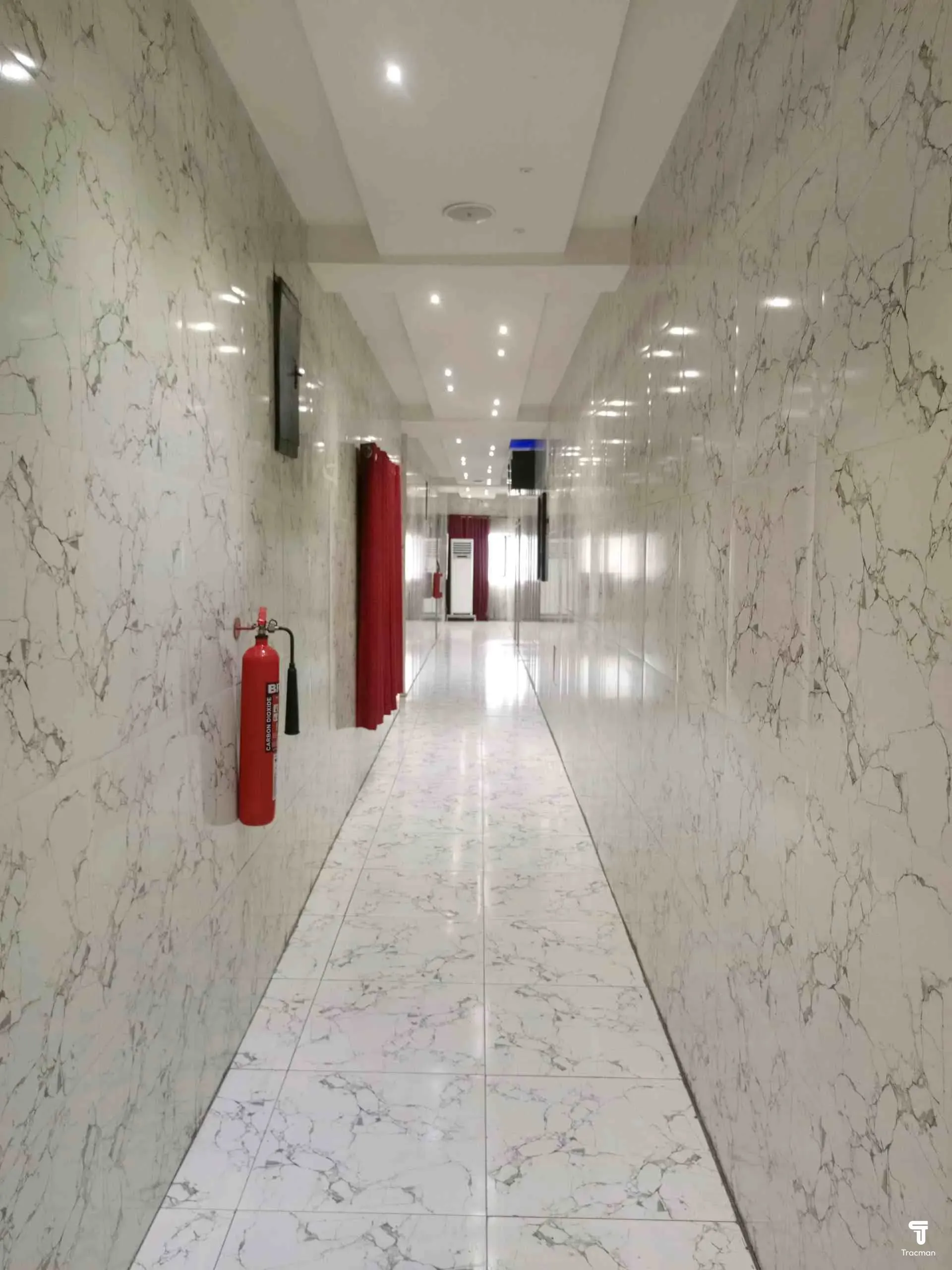 Uranus House by Pointcode