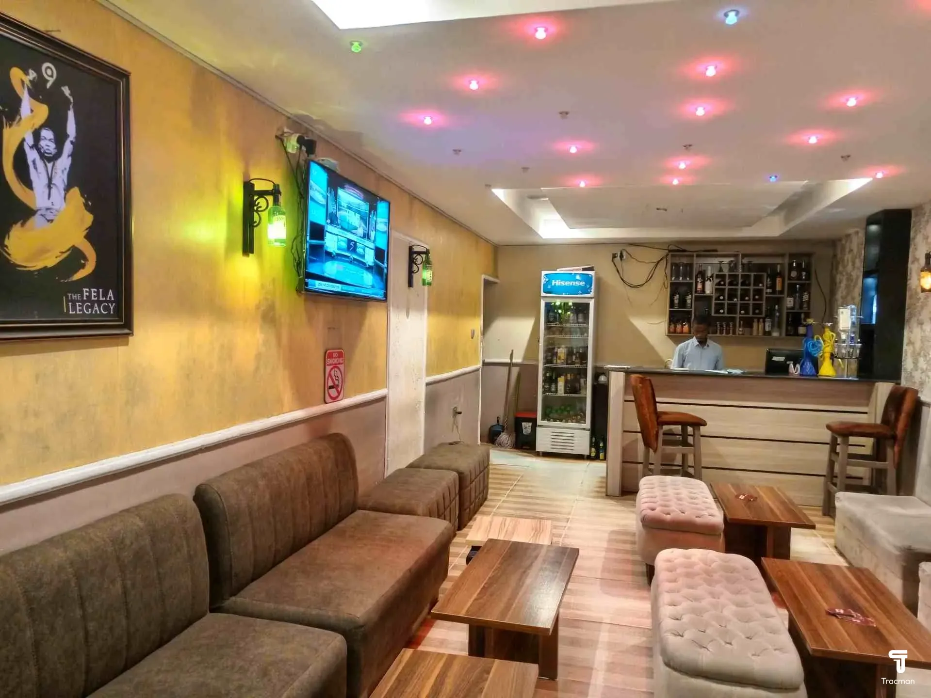 Uranus House by Pointcode