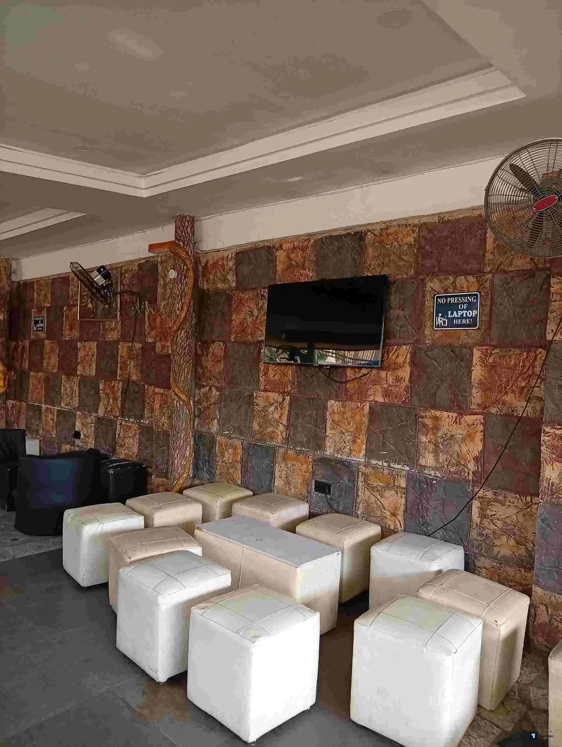 Pride garden hotel