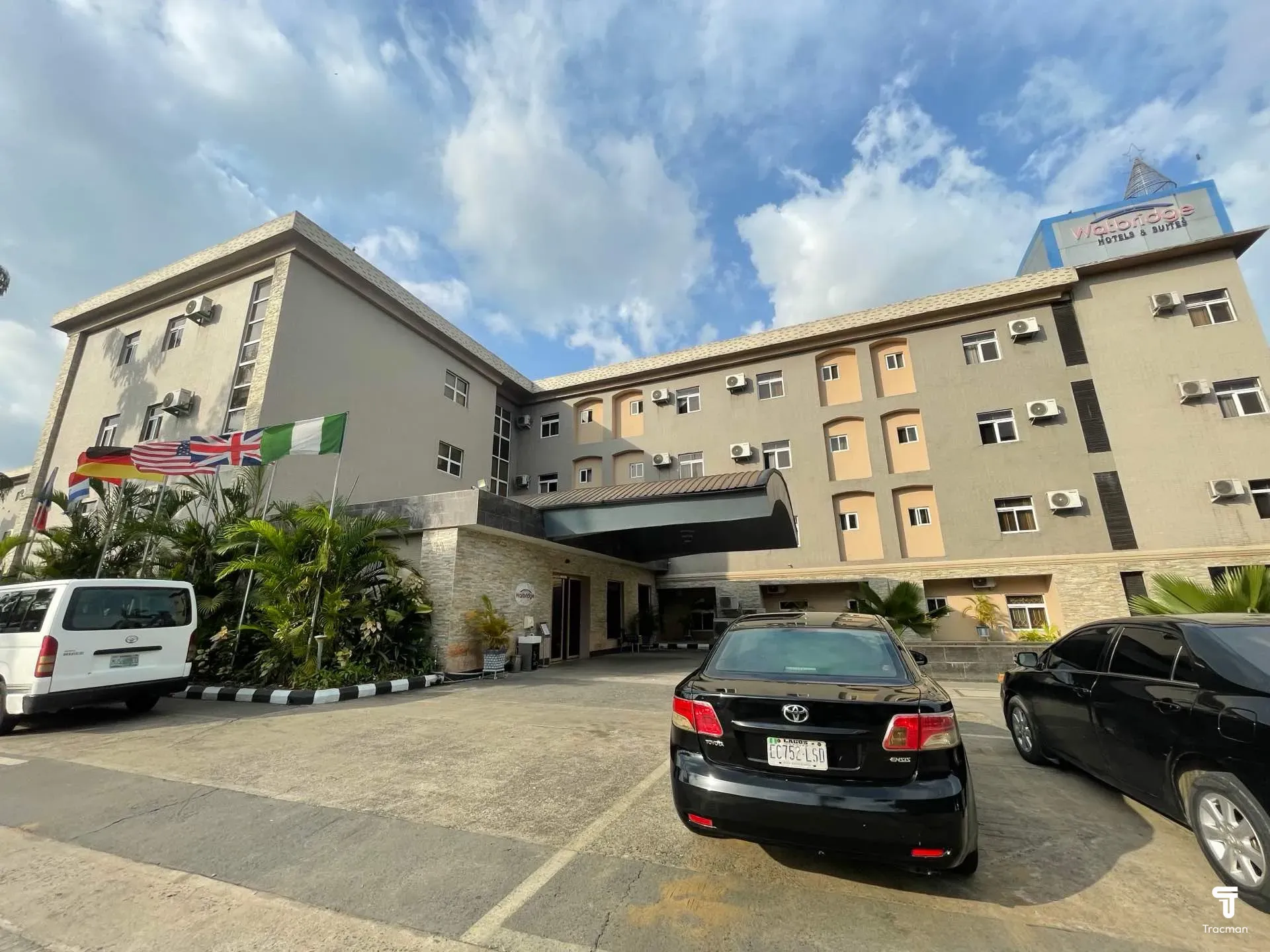 Watbridge Hotels & Suites